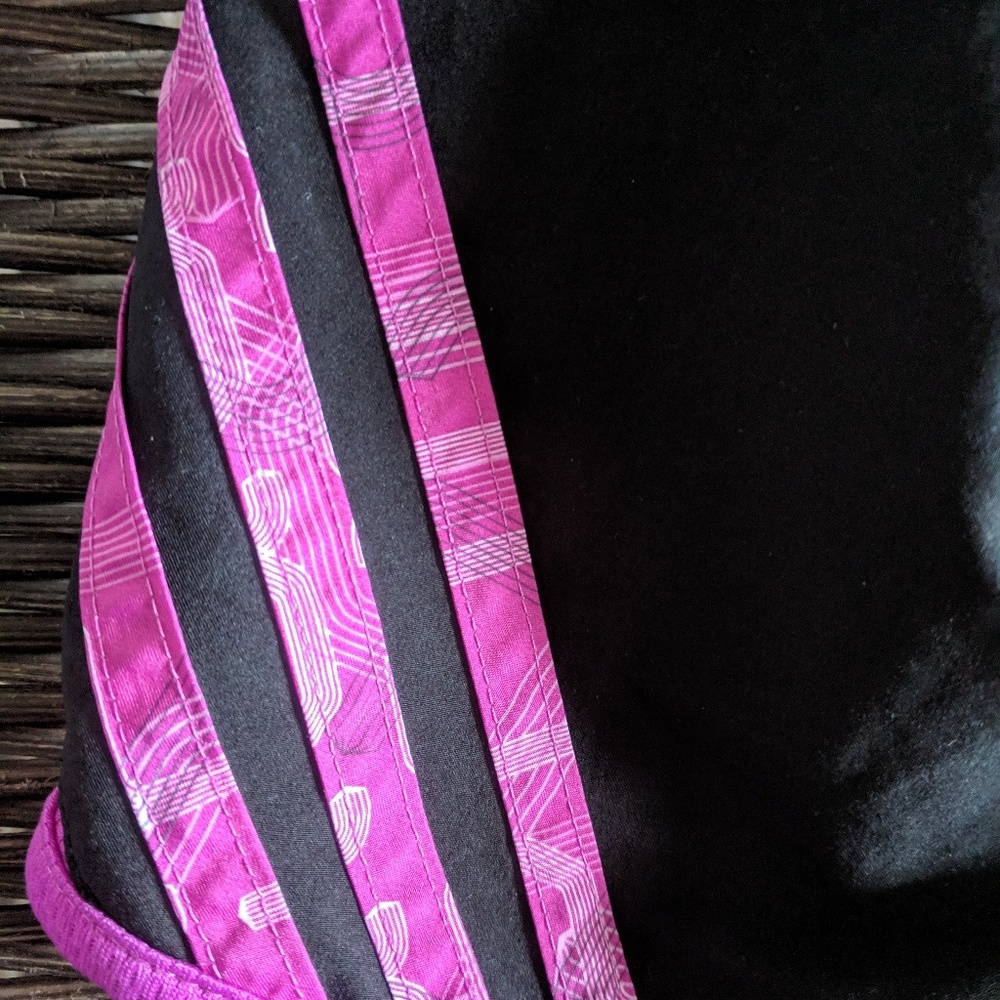 🔥 Adidas Shorts - Picture 5 of 7